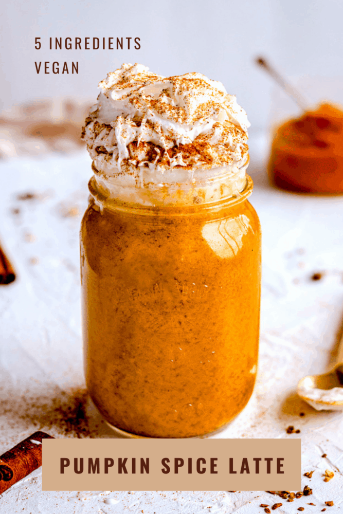 Looking for a healthy homemade Pumpkin Spice Latte? This version is vegan, refined sugar free and contains only 5 ingredients! Takes 10 minutes to make and tastes absolutely delicious. Better than Starbucks! #pumpkin #psl #pumpkinspicelatte #vegan #starbucks #drinks #fall #healthy