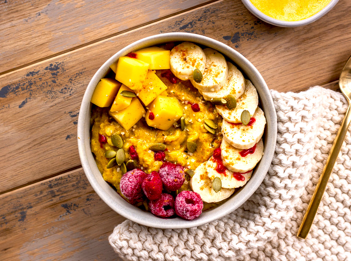 Vegan Turmeric Oatmeal by Vancouver with Love