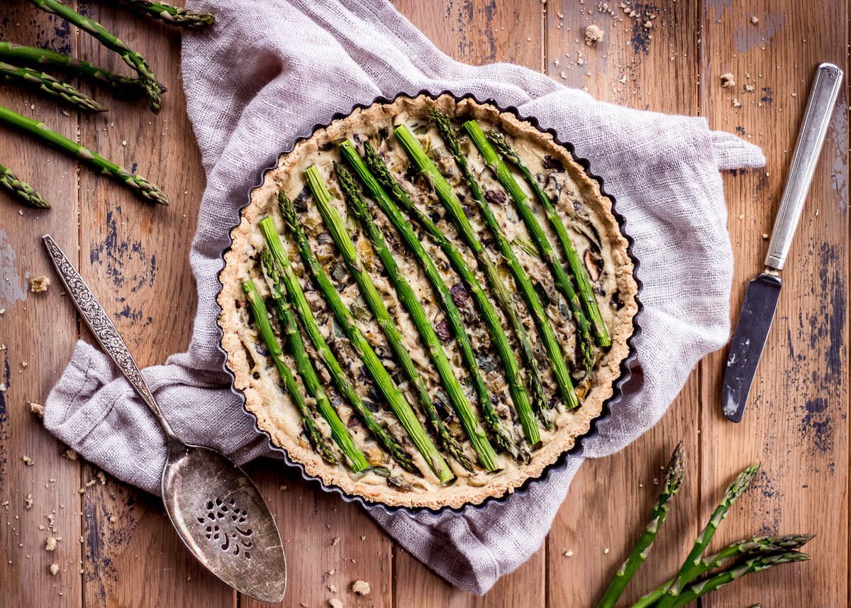 Image of gluten free Asparagus & Leek Vegan Quiche by Vancouver with Love.